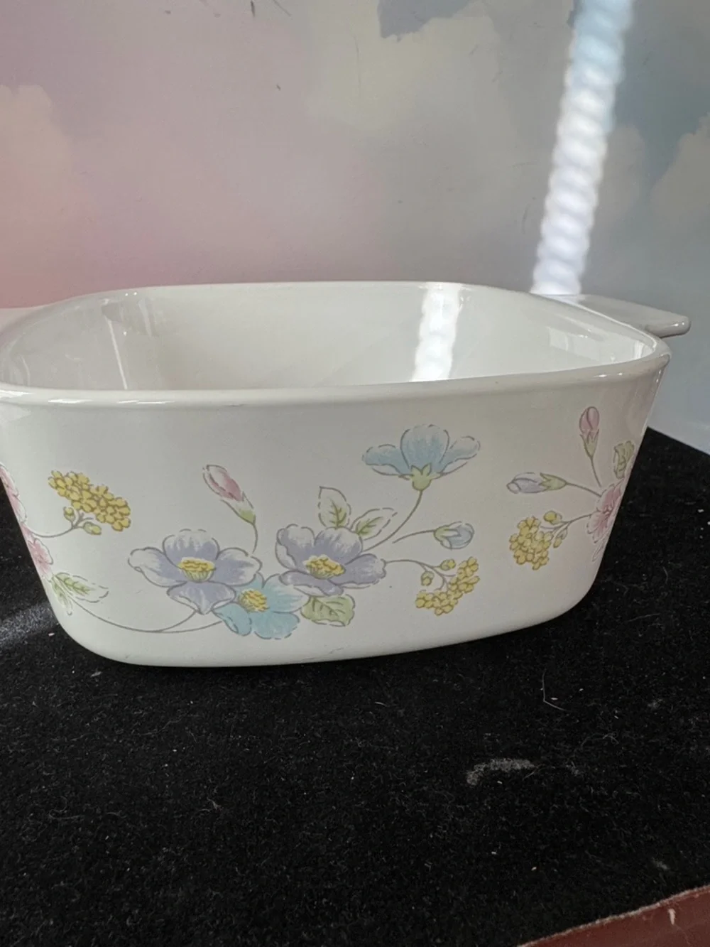 Vintage Corning Ware Corelle Pastel Bouquet 1.5 Liter Casserole w/ PYREX Lid
